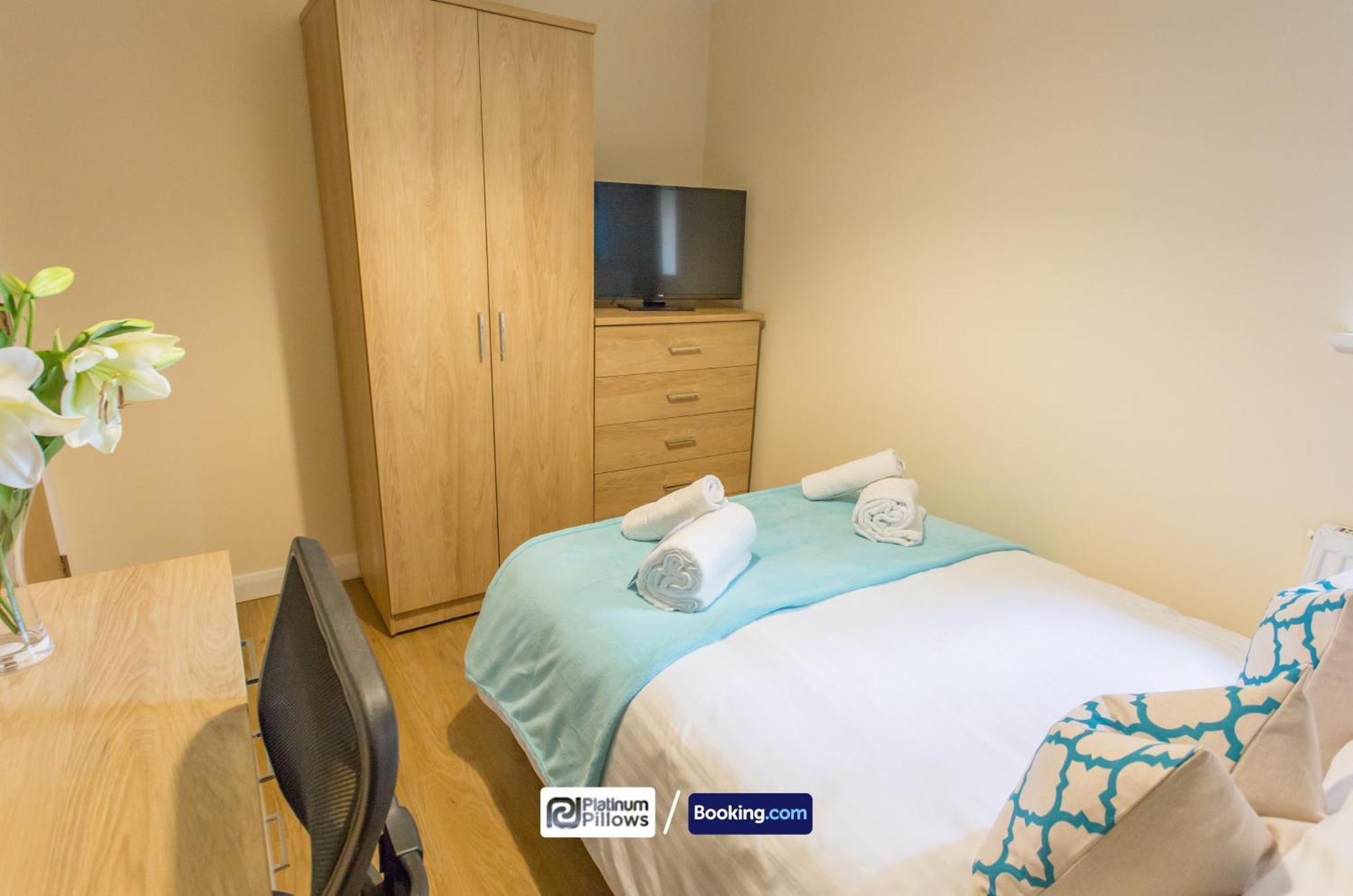 Appartement Modern 2 Bedroom Apartments, Near Headington Hospital, Families & Contractor With Parking *