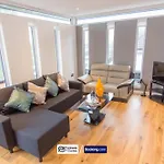 Razia Apartments