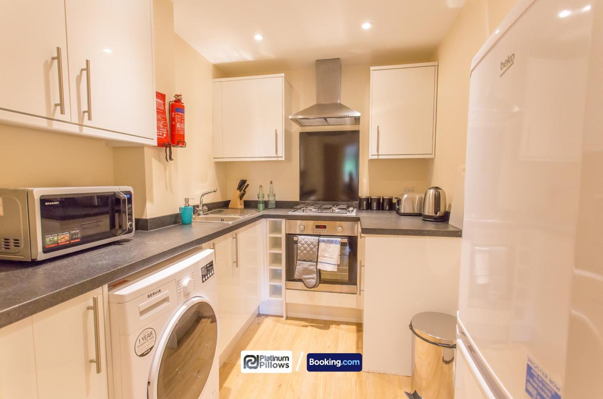 Razia Apartments *
