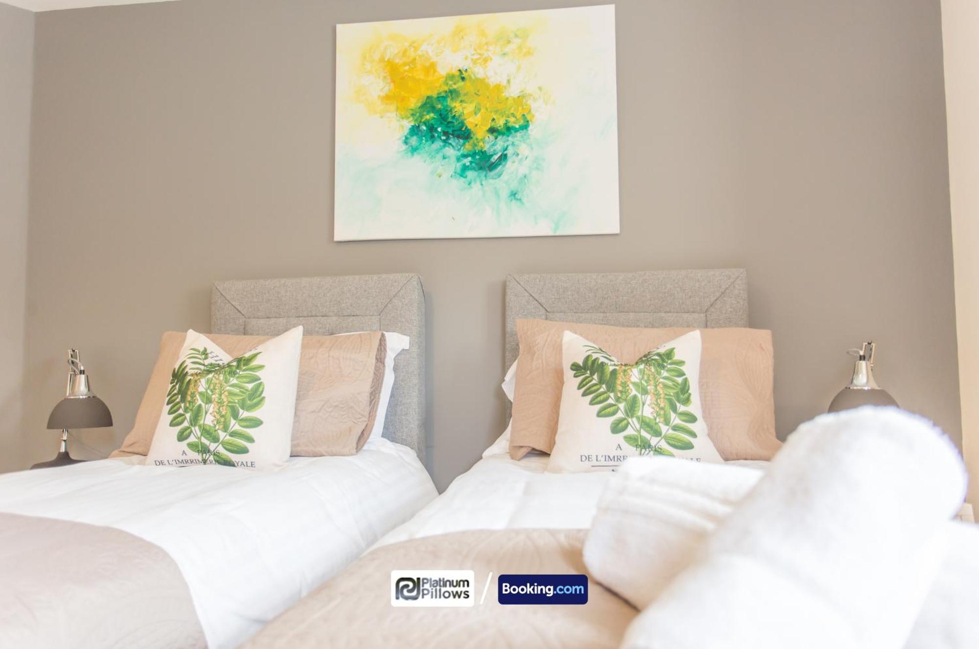 Razia Apartments